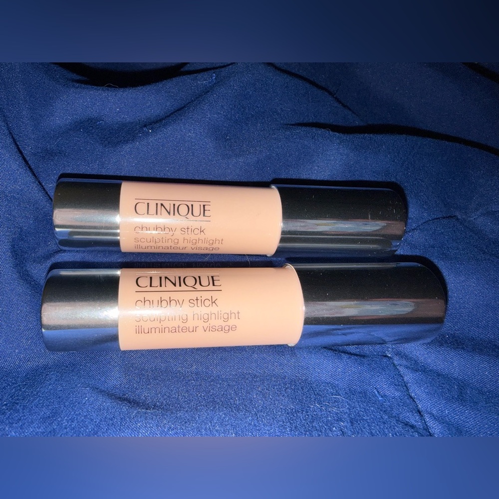 BN 2 Clinique Chubby Stick Sculpting Highlighting Sticks - 01 Hefty Highlighter